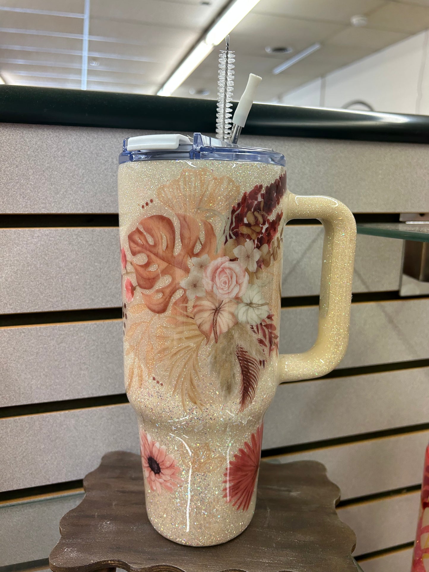 Tumbler with Handle