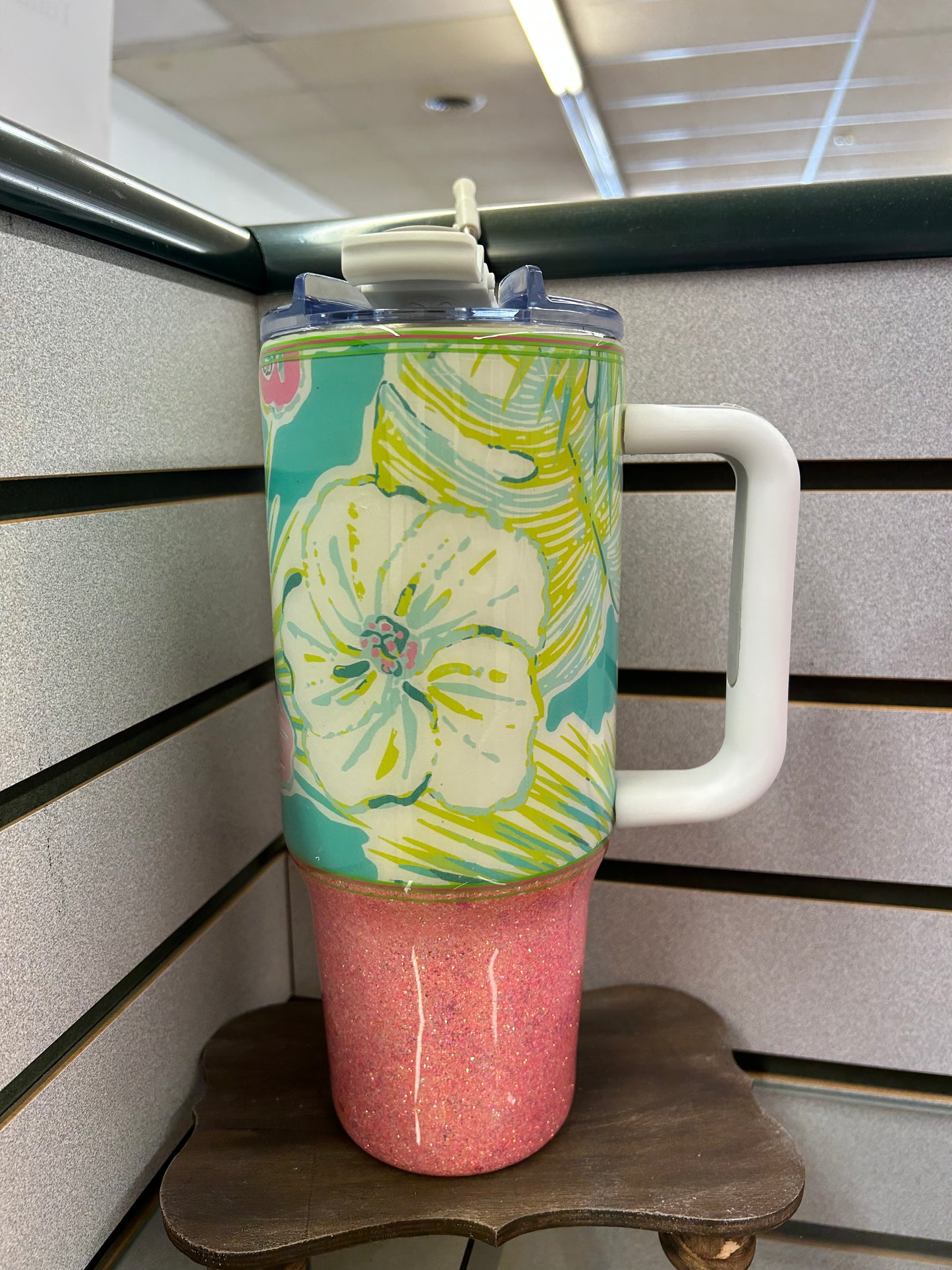 Tumbler with Handle