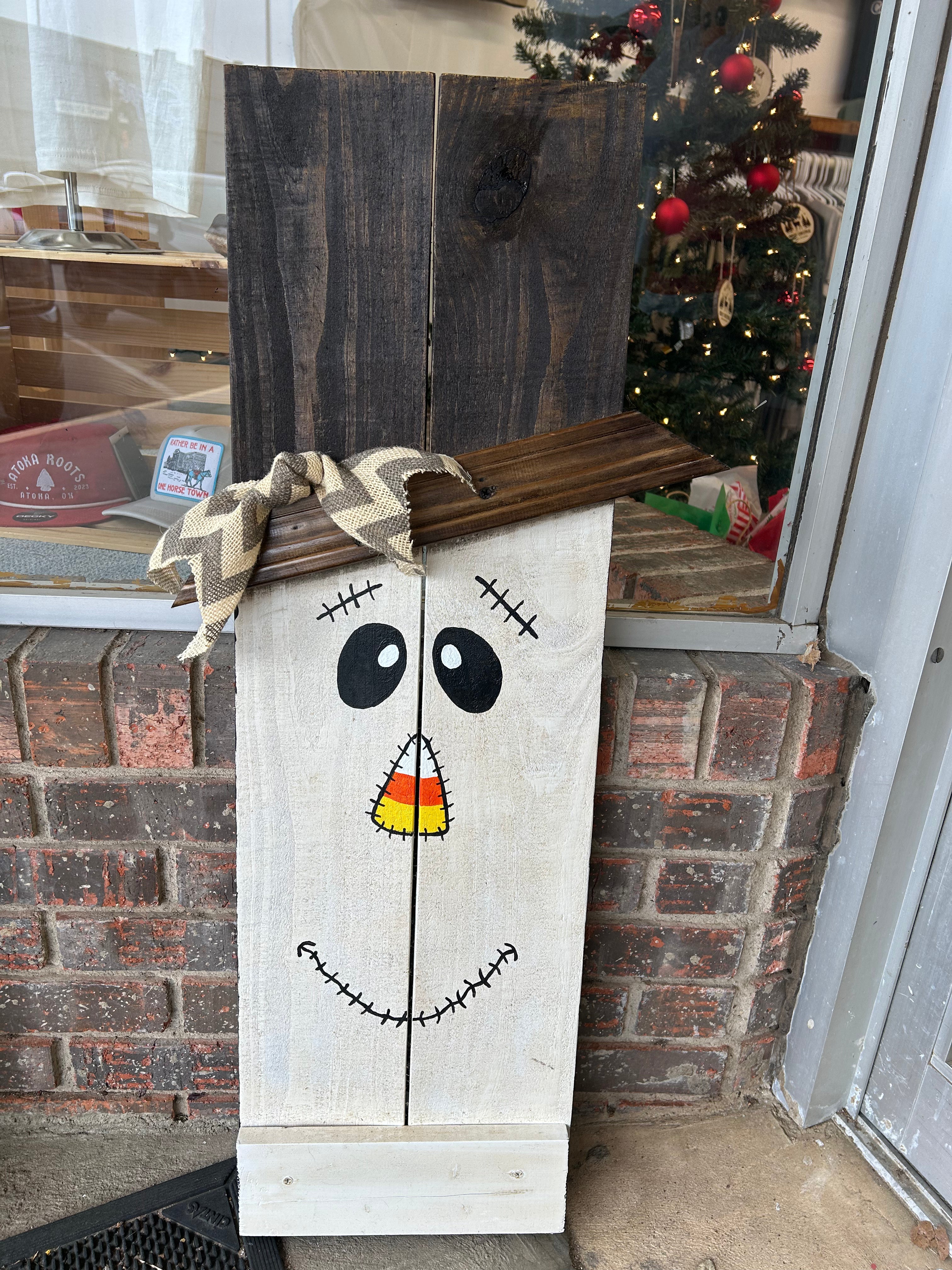 Scarecrow/Snowman