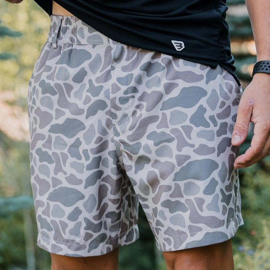 Classic Deer Camo Everyday Short 7"